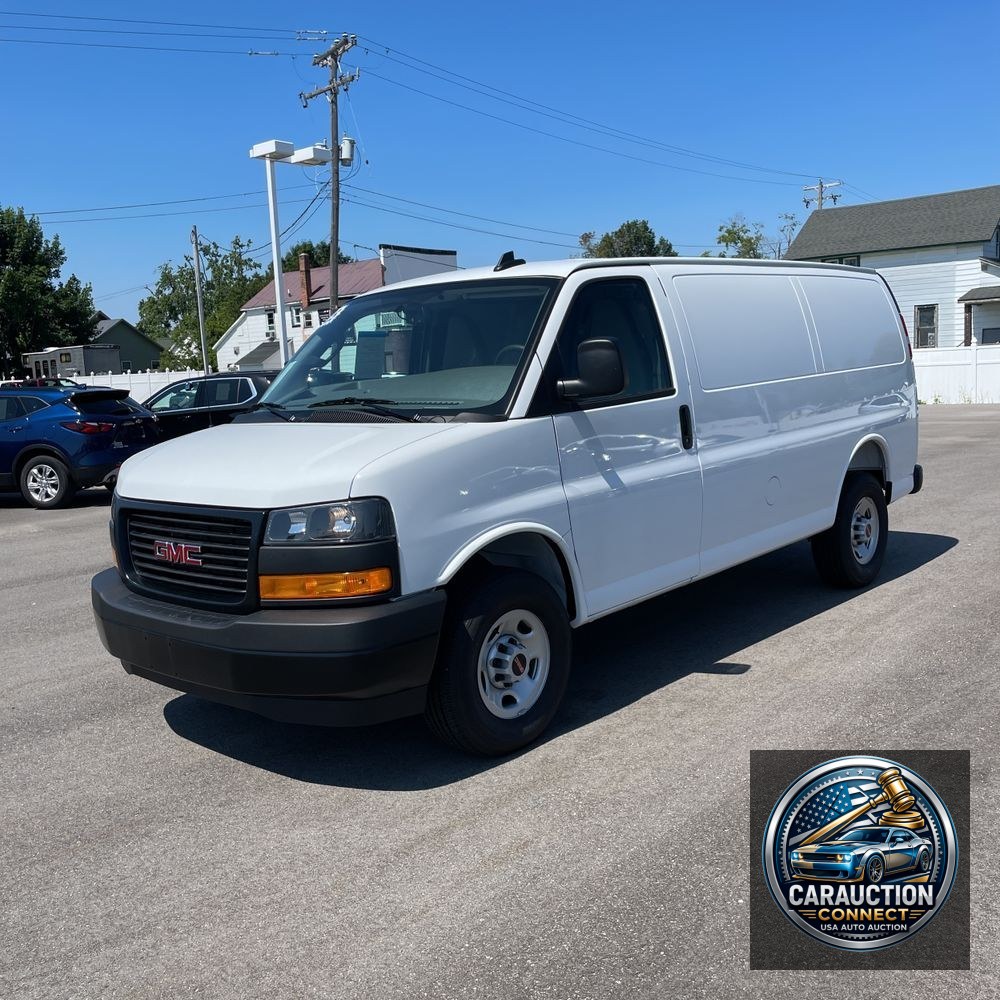 2025 GMC Savana 3500