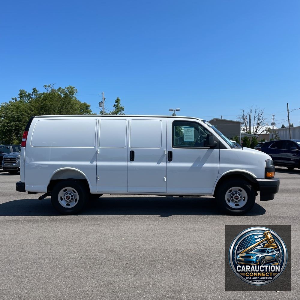 2025 GMC Savana 3500