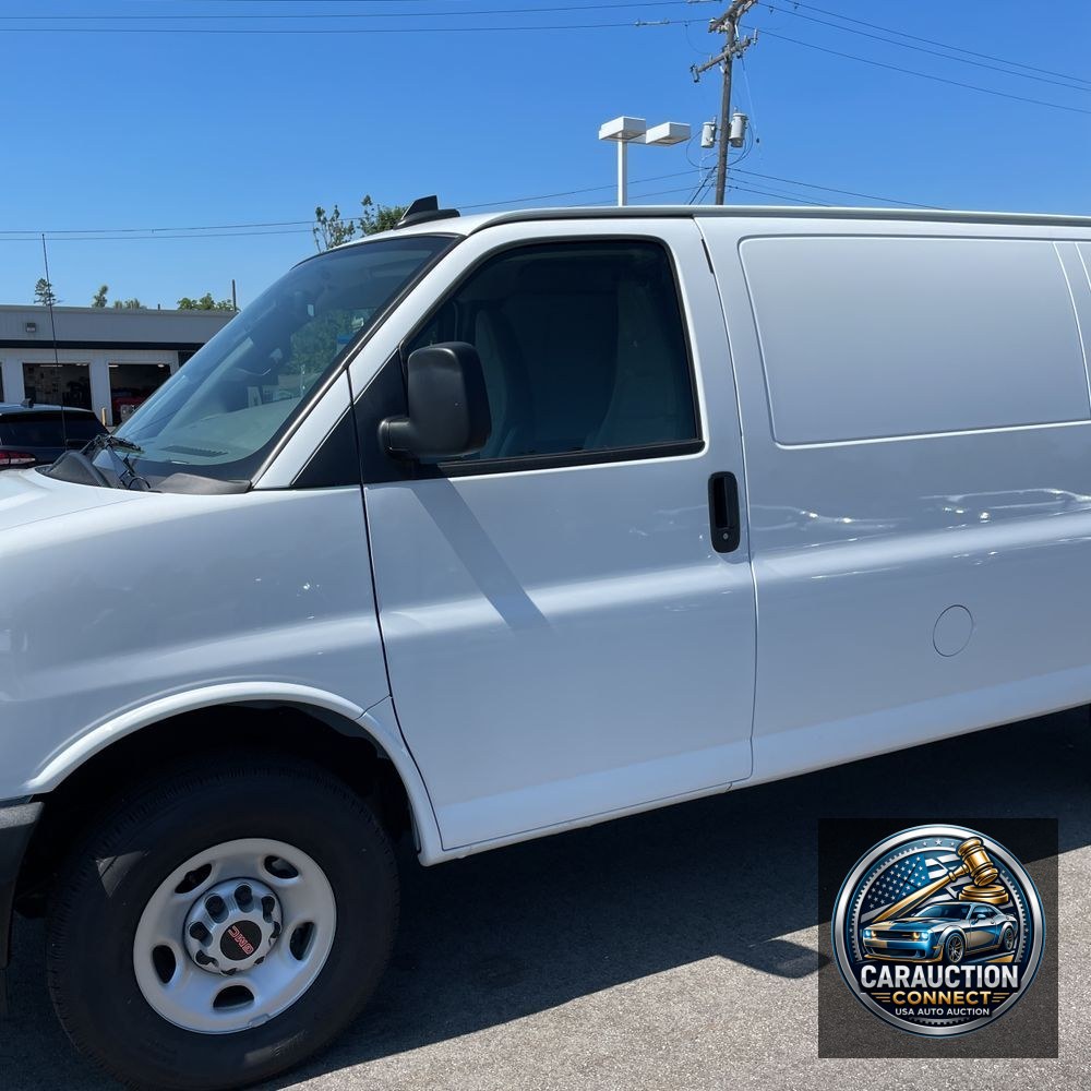 2025 GMC Savana 3500