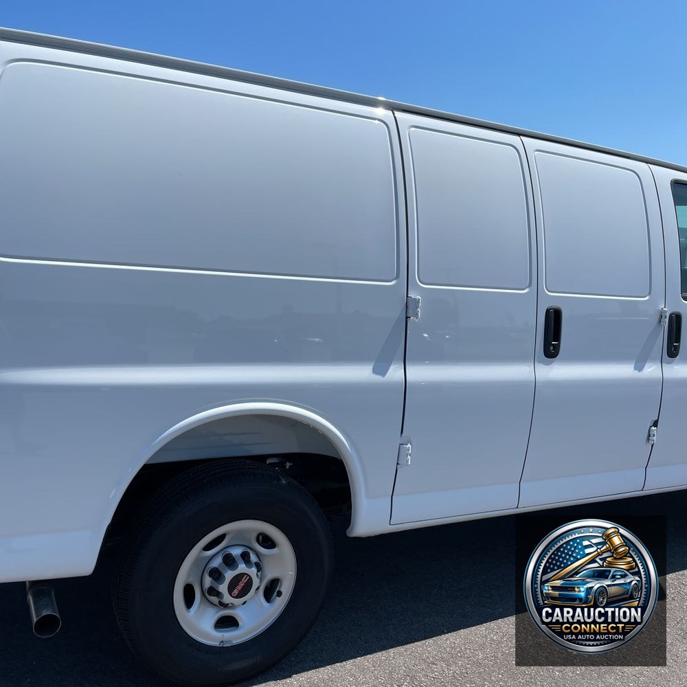 2025 GMC Savana 3500