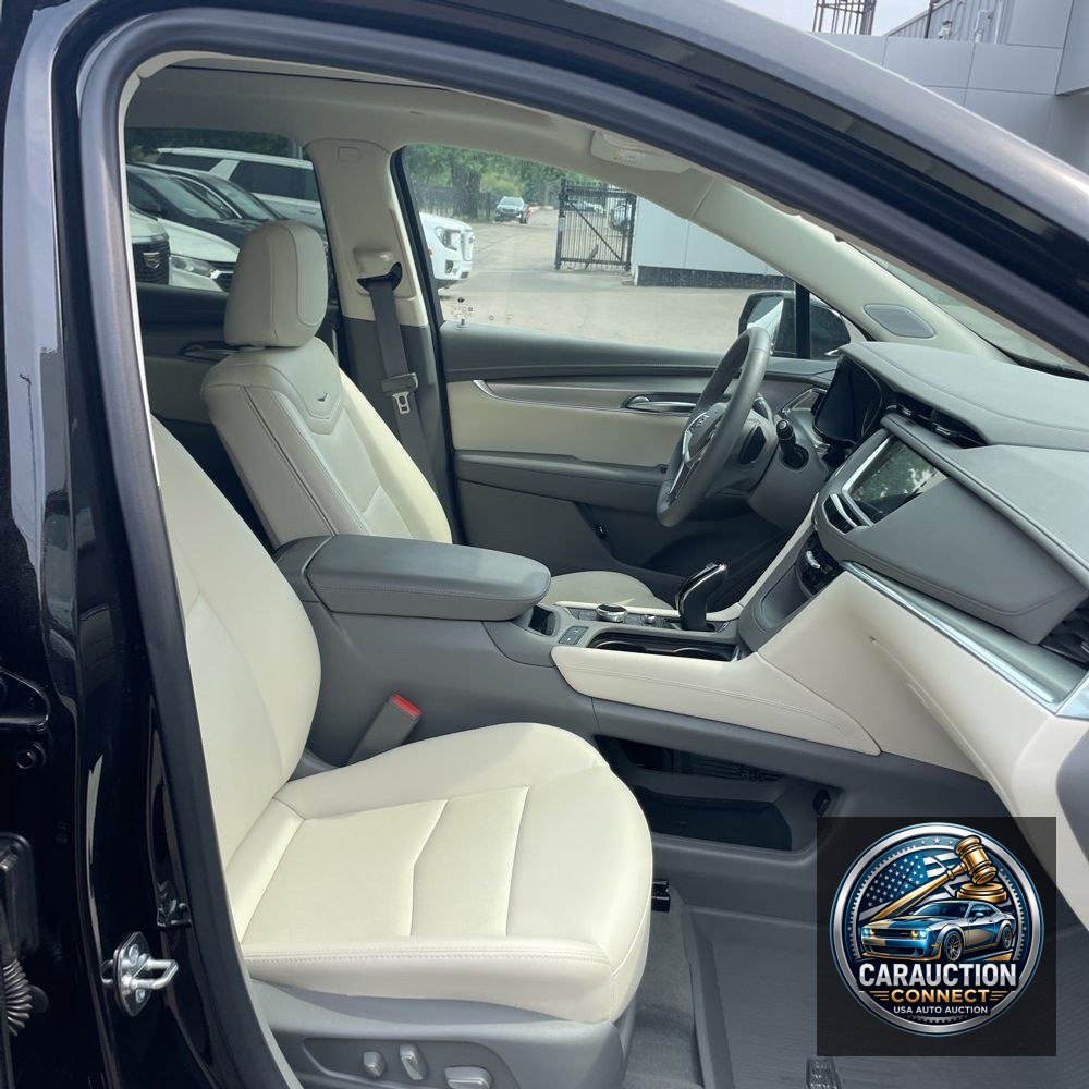 2025 Cadillac XT5 Premium Luxury