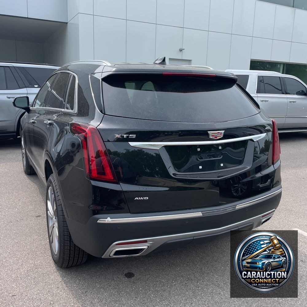 2025 Cadillac XT5 Premium Luxury