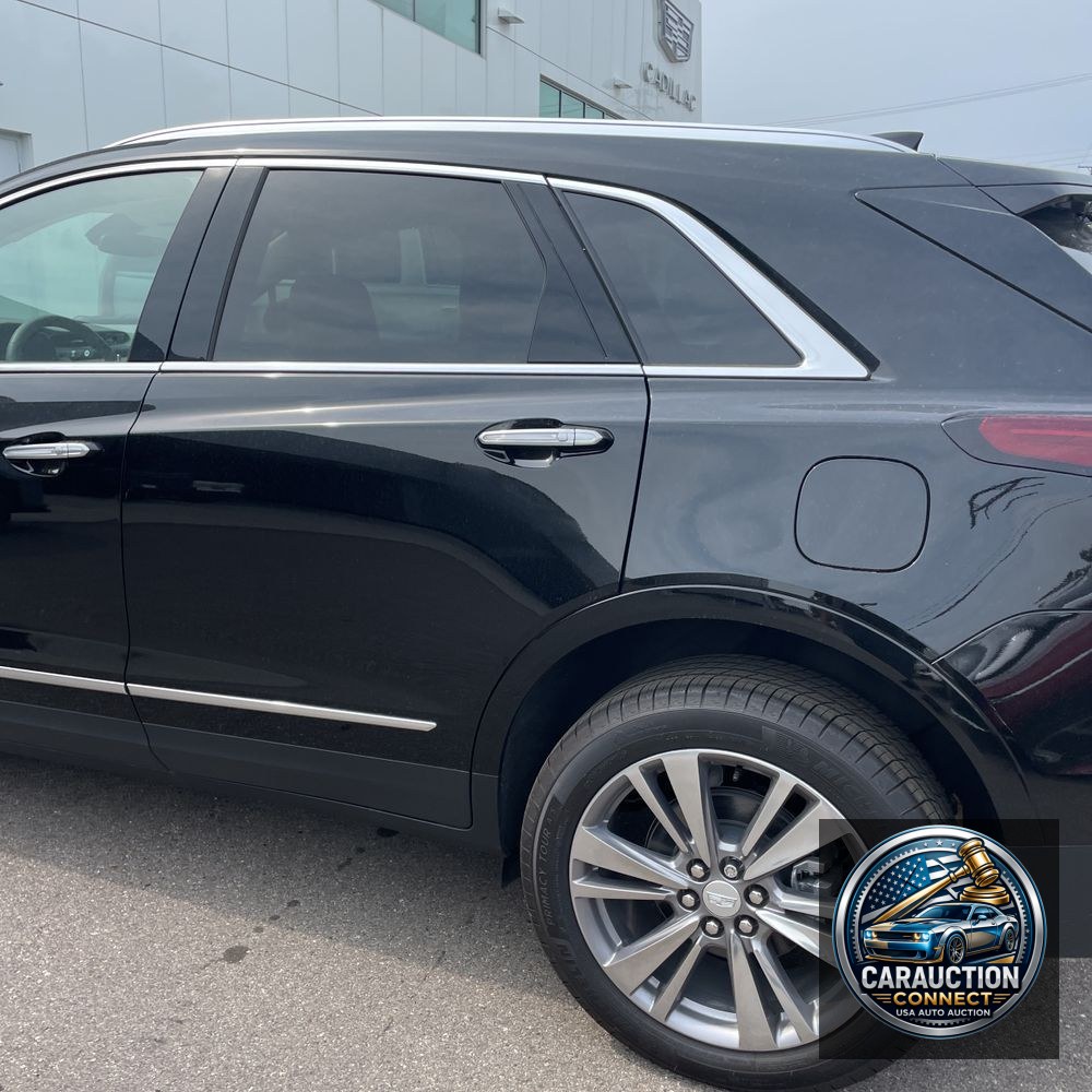2025 Cadillac XT5 Premium Luxury