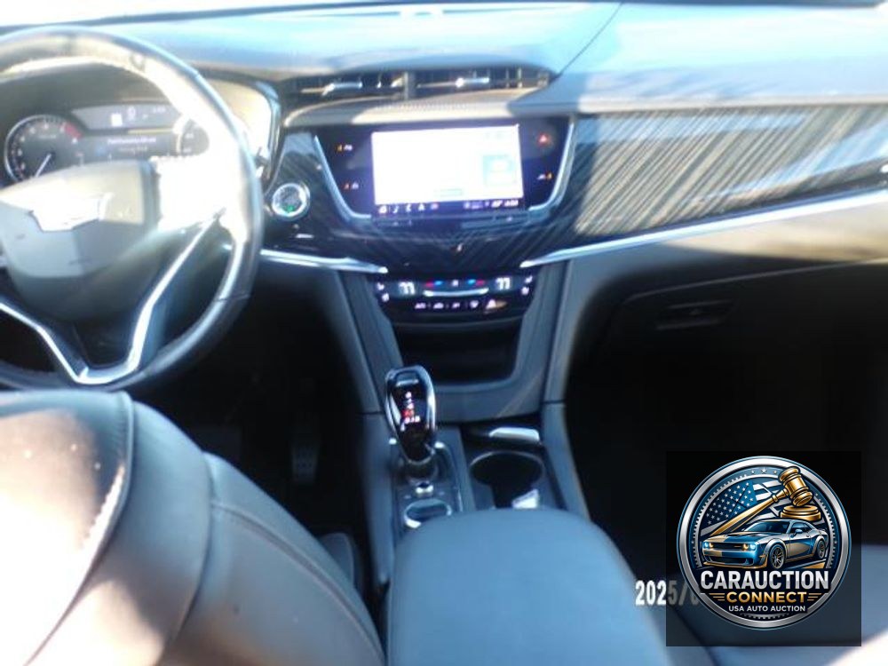 2024 Cadillac XT6 AWD Premium Luxury