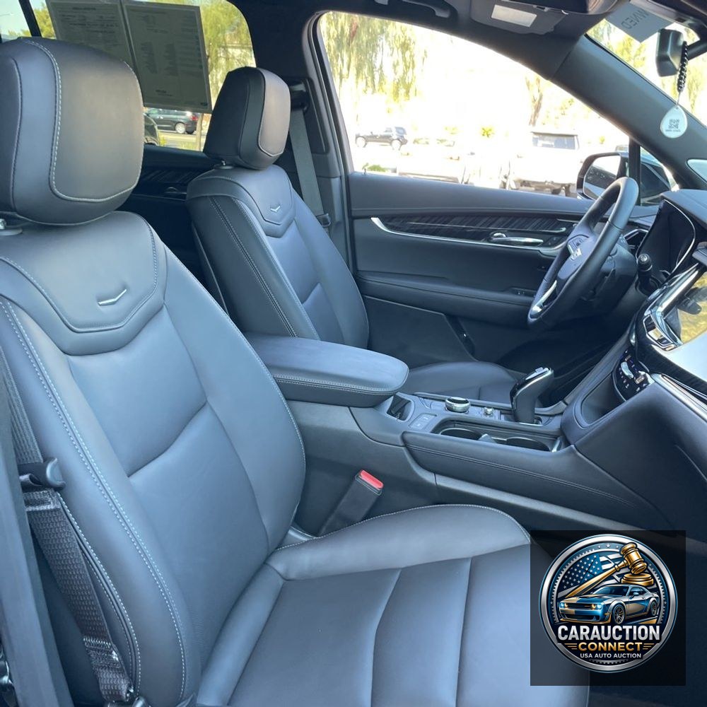 2025 Cadillac XT6 Premium Luxury