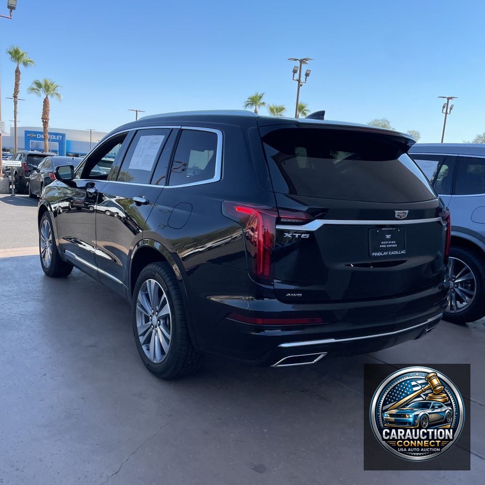 2025 Cadillac XT6 Premium Luxury