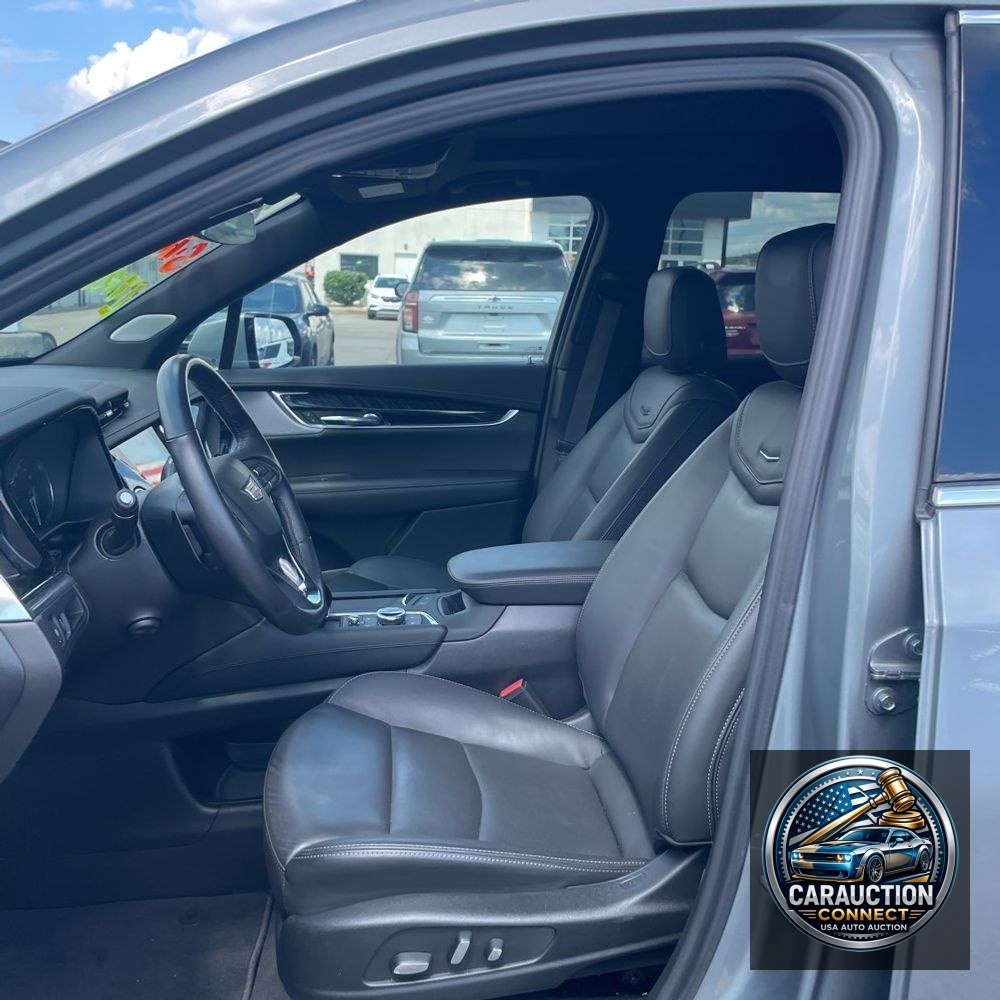 2024 Cadillac XT6 Premium Luxury