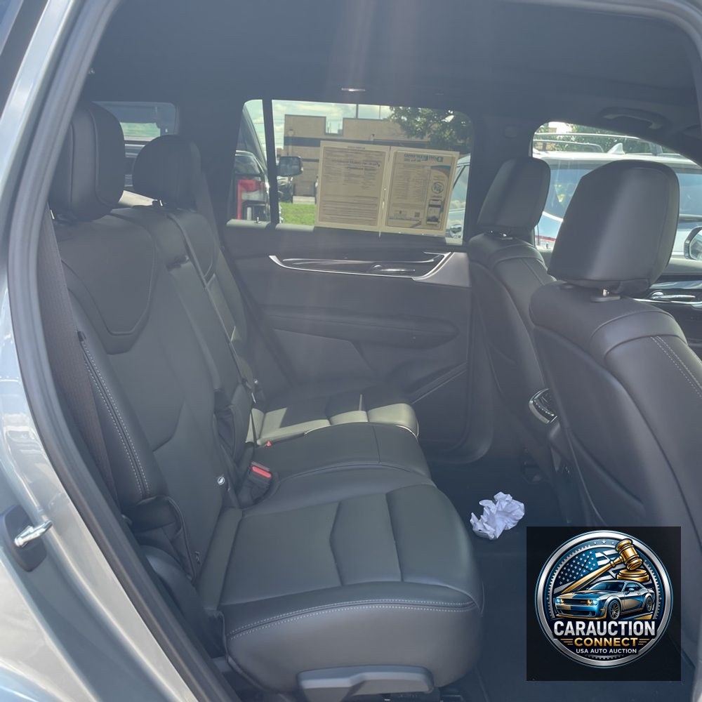 2024 Cadillac XT6 Premium Luxury