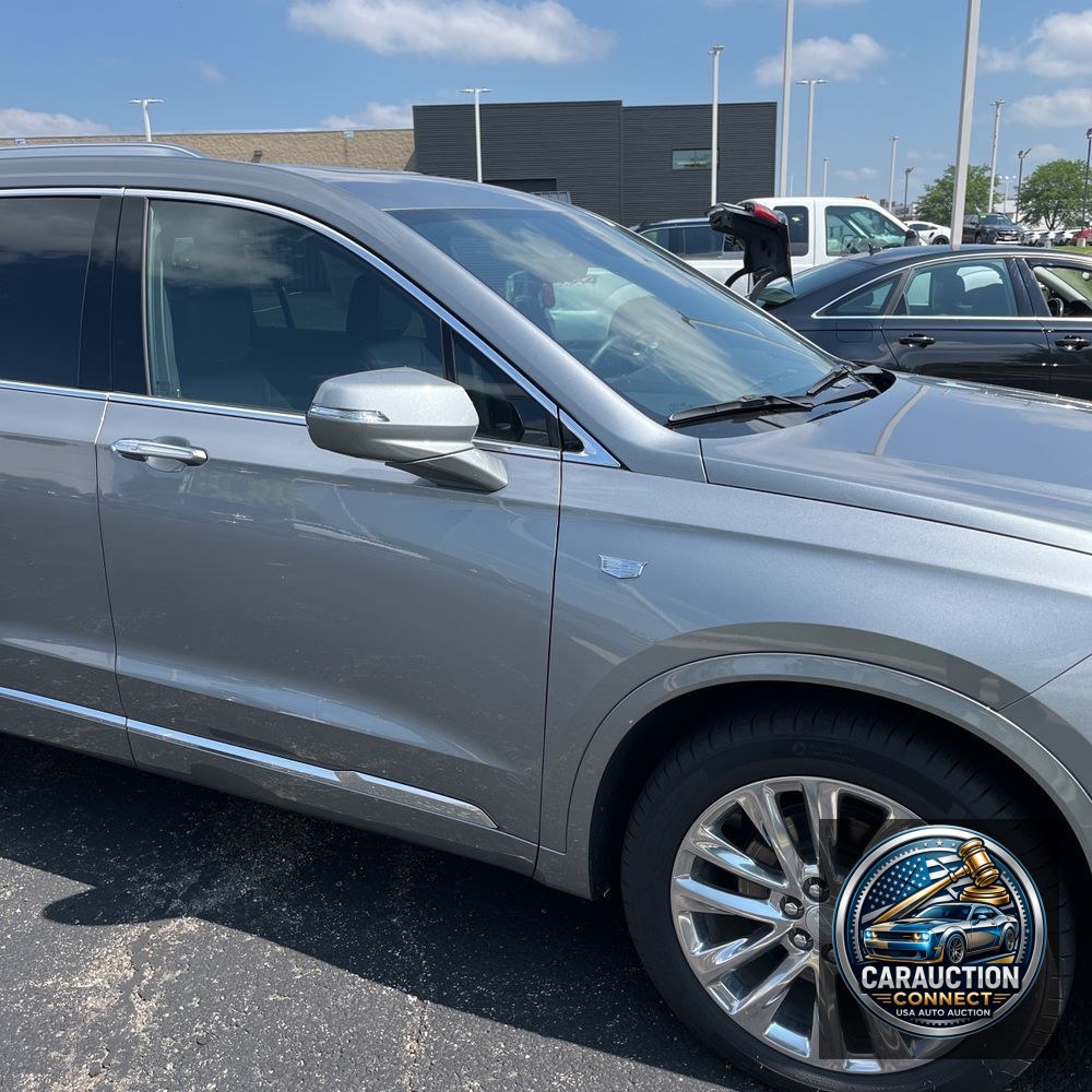 2025 Cadillac XT6 Premium Luxury