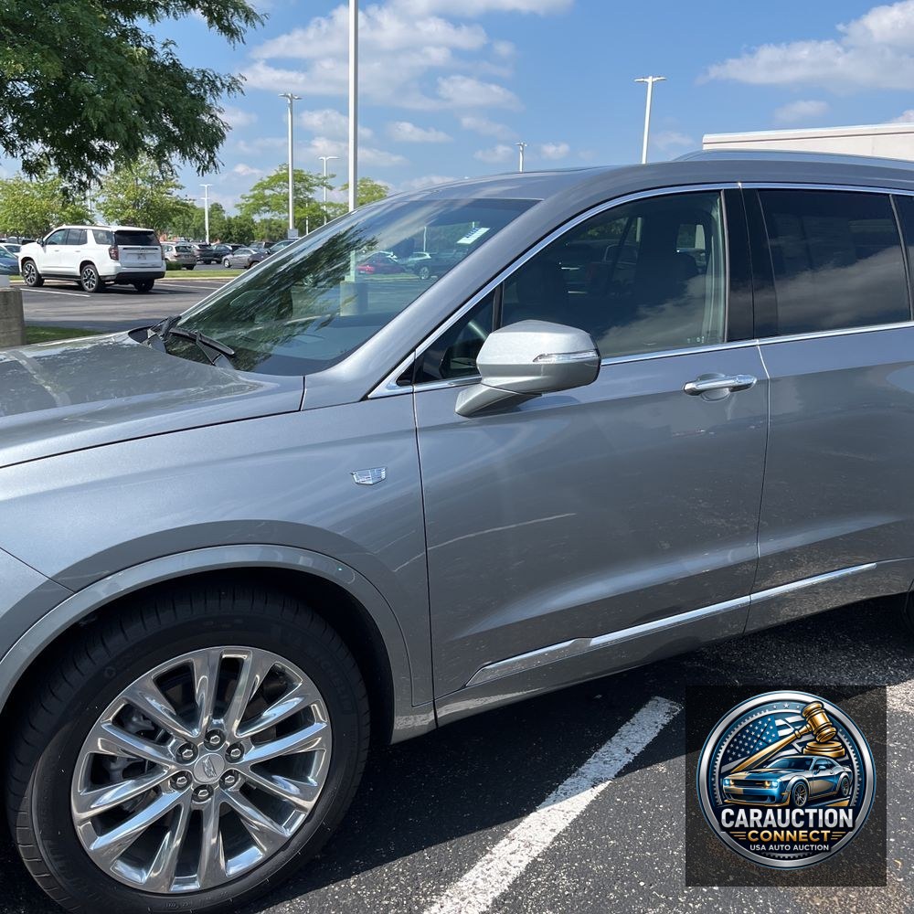 2025 Cadillac XT6 Premium Luxury
