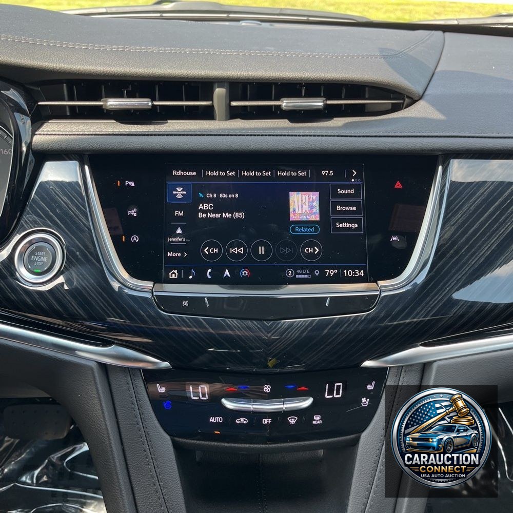 2025 Cadillac XT6 Premium Luxury