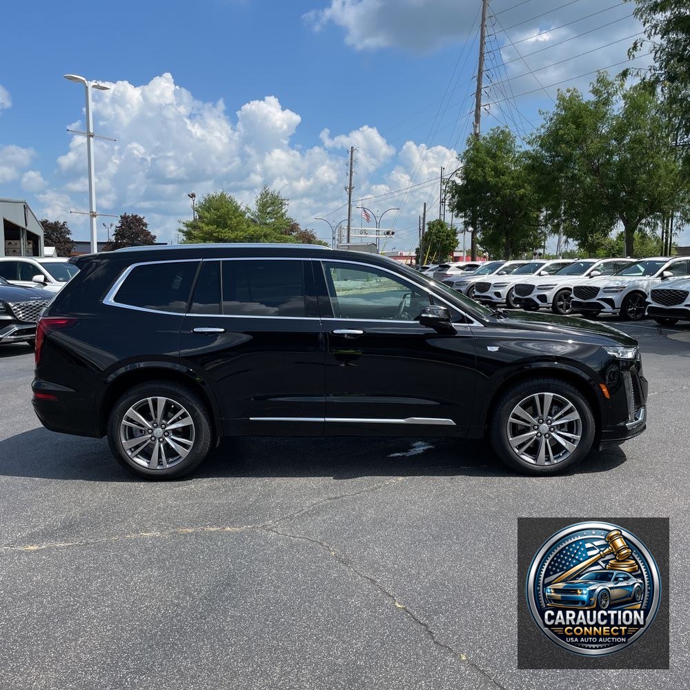 2025 Cadillac XT6 Premium Luxury