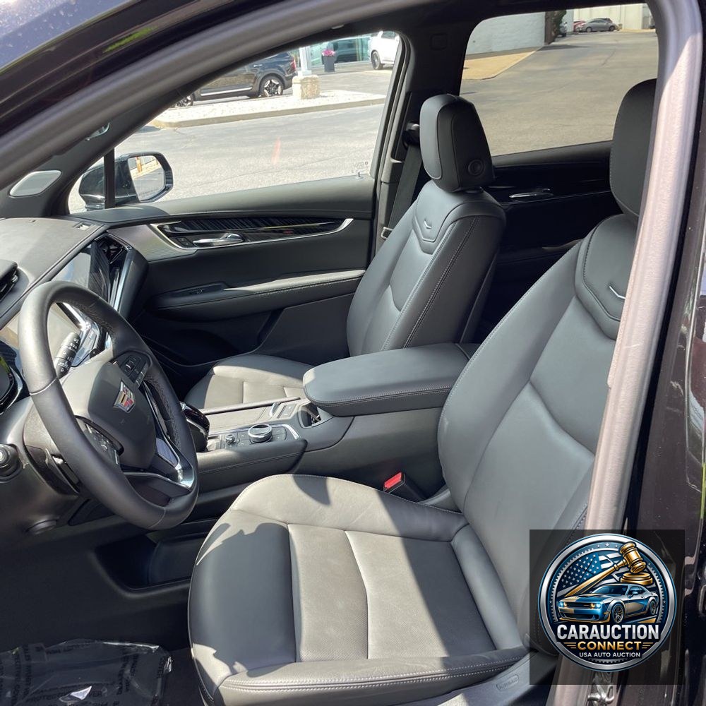 2025 Cadillac XT6 Premium Luxury