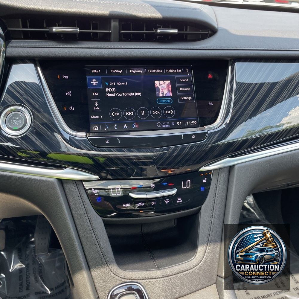 2025 Cadillac XT6 Premium Luxury