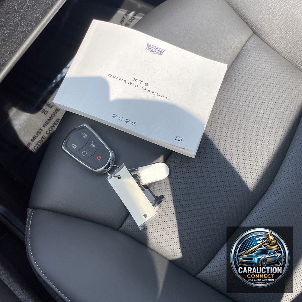 2025 Cadillac XT6 Premium Luxury