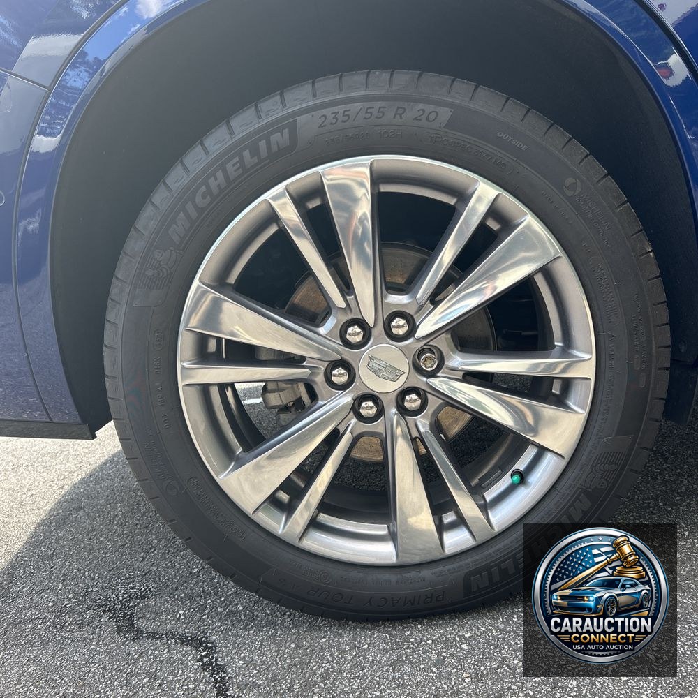 2023 Cadillac XT6 Premium Luxury