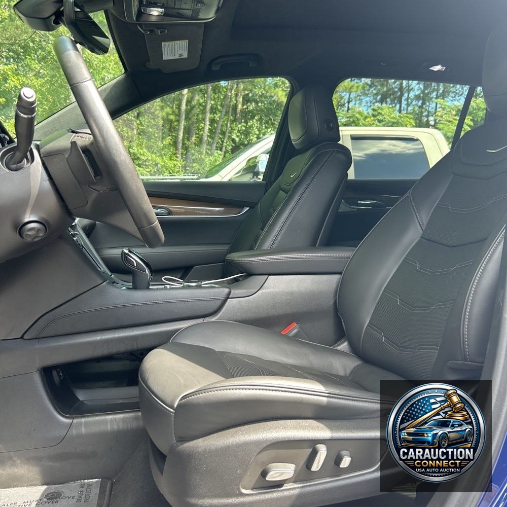 2023 Cadillac XT6 Premium Luxury