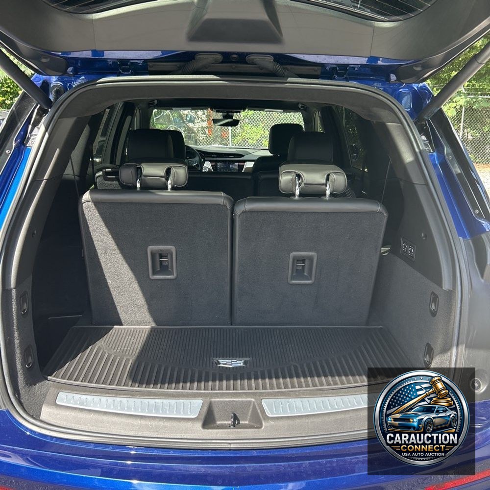 2023 Cadillac XT6 Premium Luxury