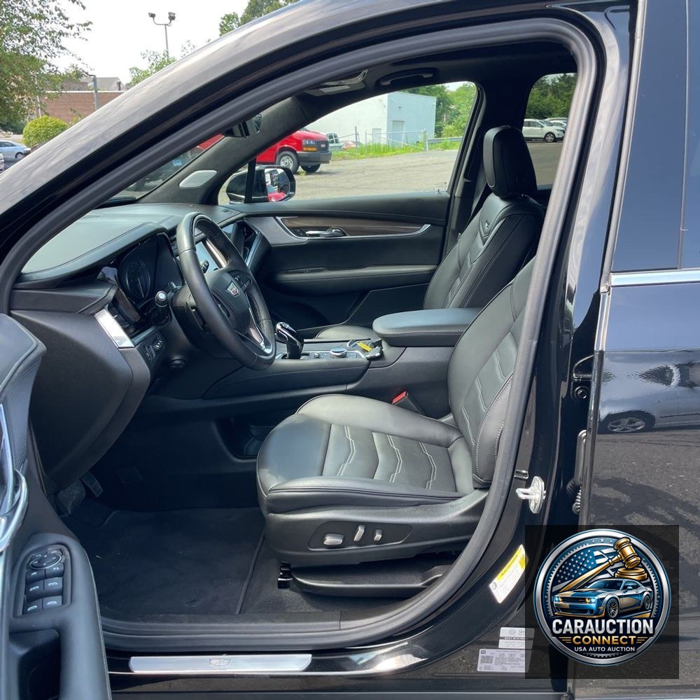 2024 Cadillac XT6 Premium Luxury