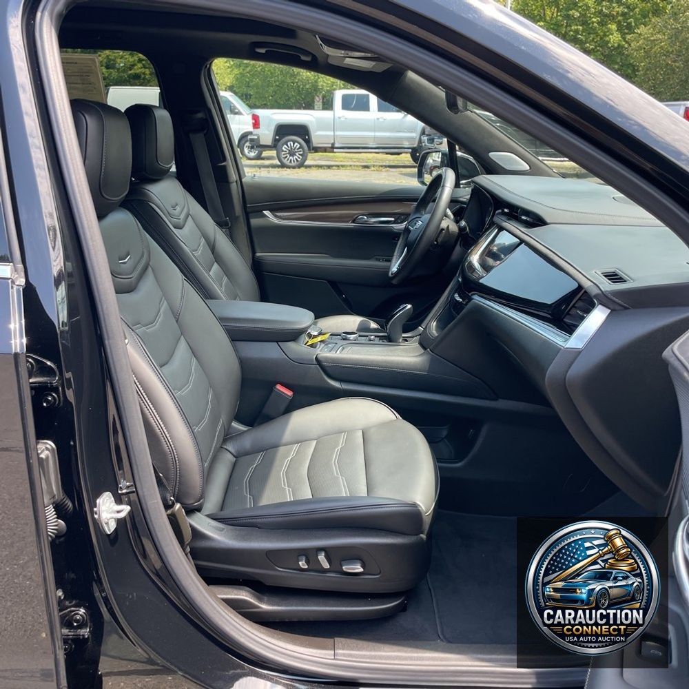 2024 Cadillac XT6 Premium Luxury