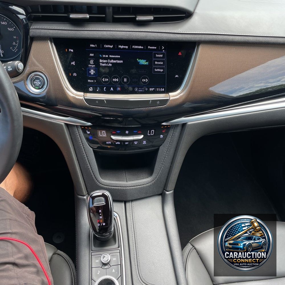 2024 Cadillac XT6 Premium Luxury