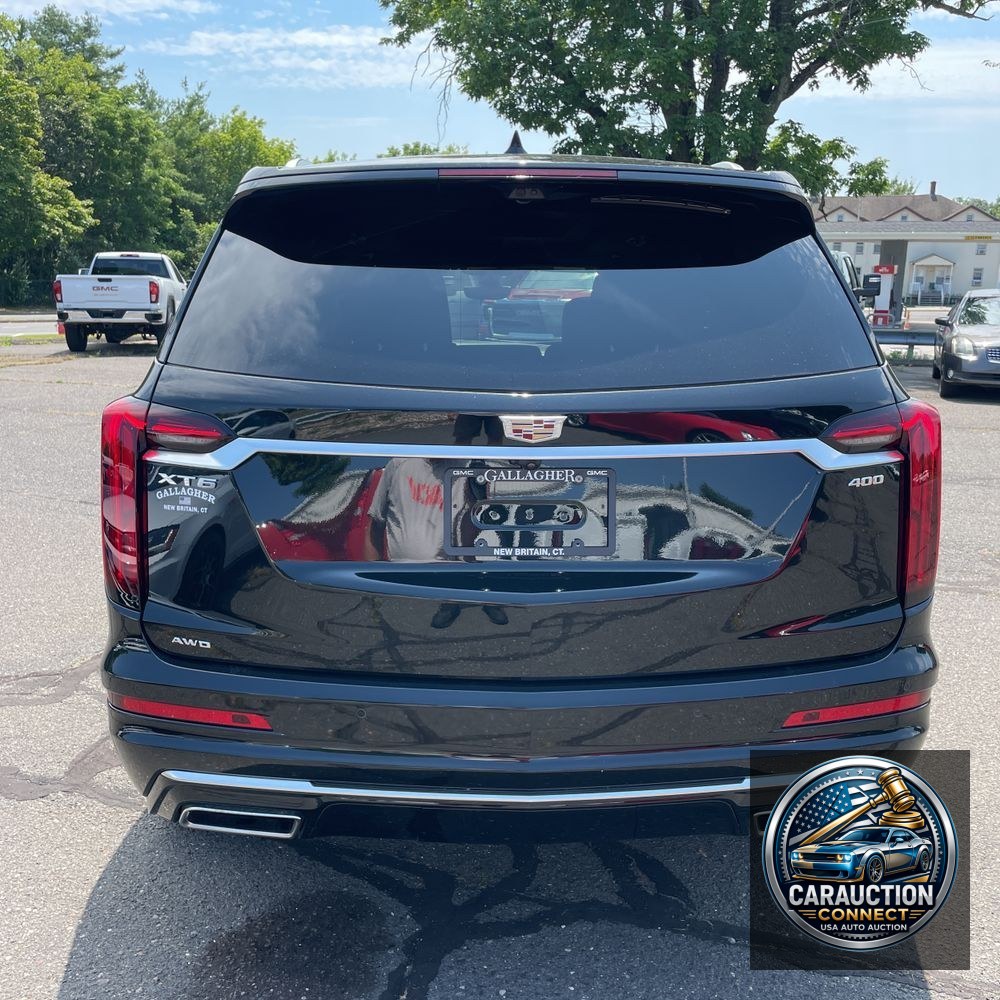 2024 Cadillac XT6 Premium Luxury
