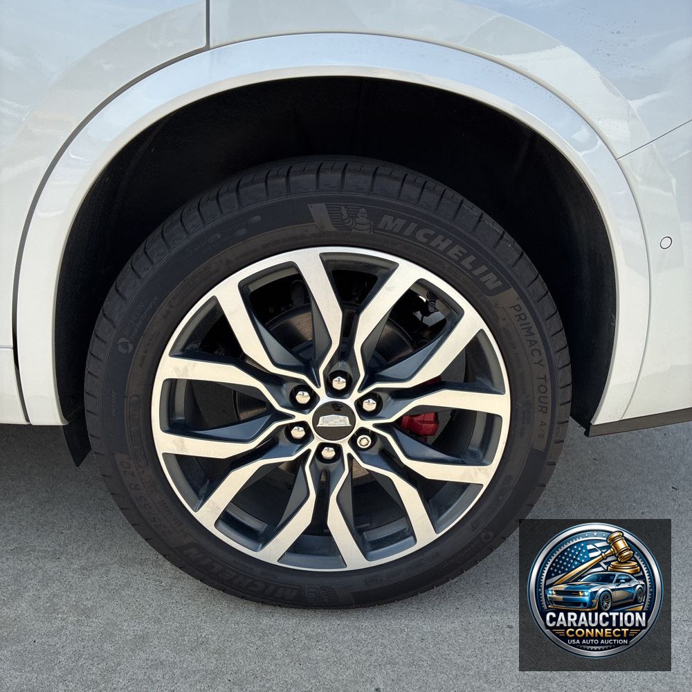 2025 Cadillac XT6 Sport