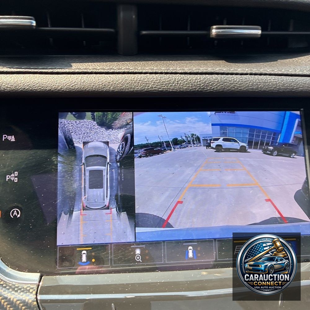 2025 Cadillac XT6 Sport