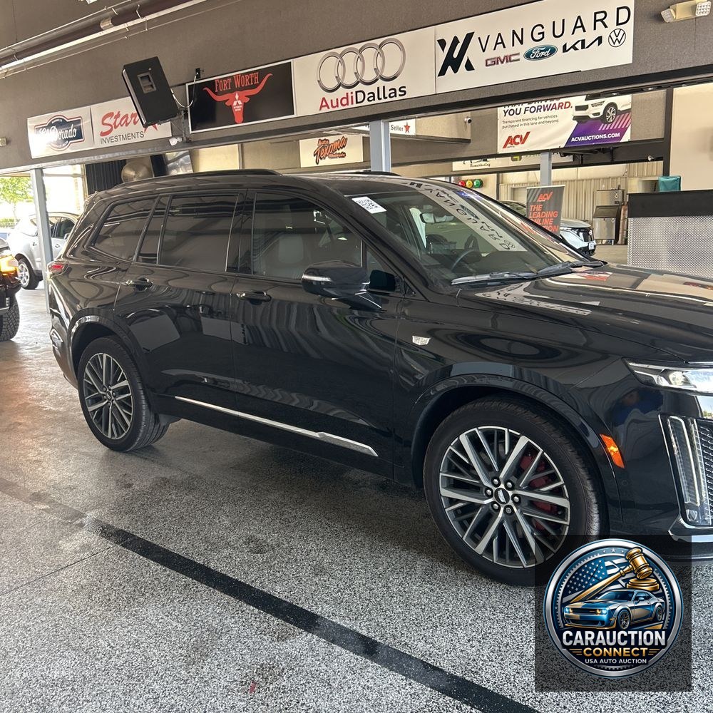 2024 Cadillac XT6 Sport
