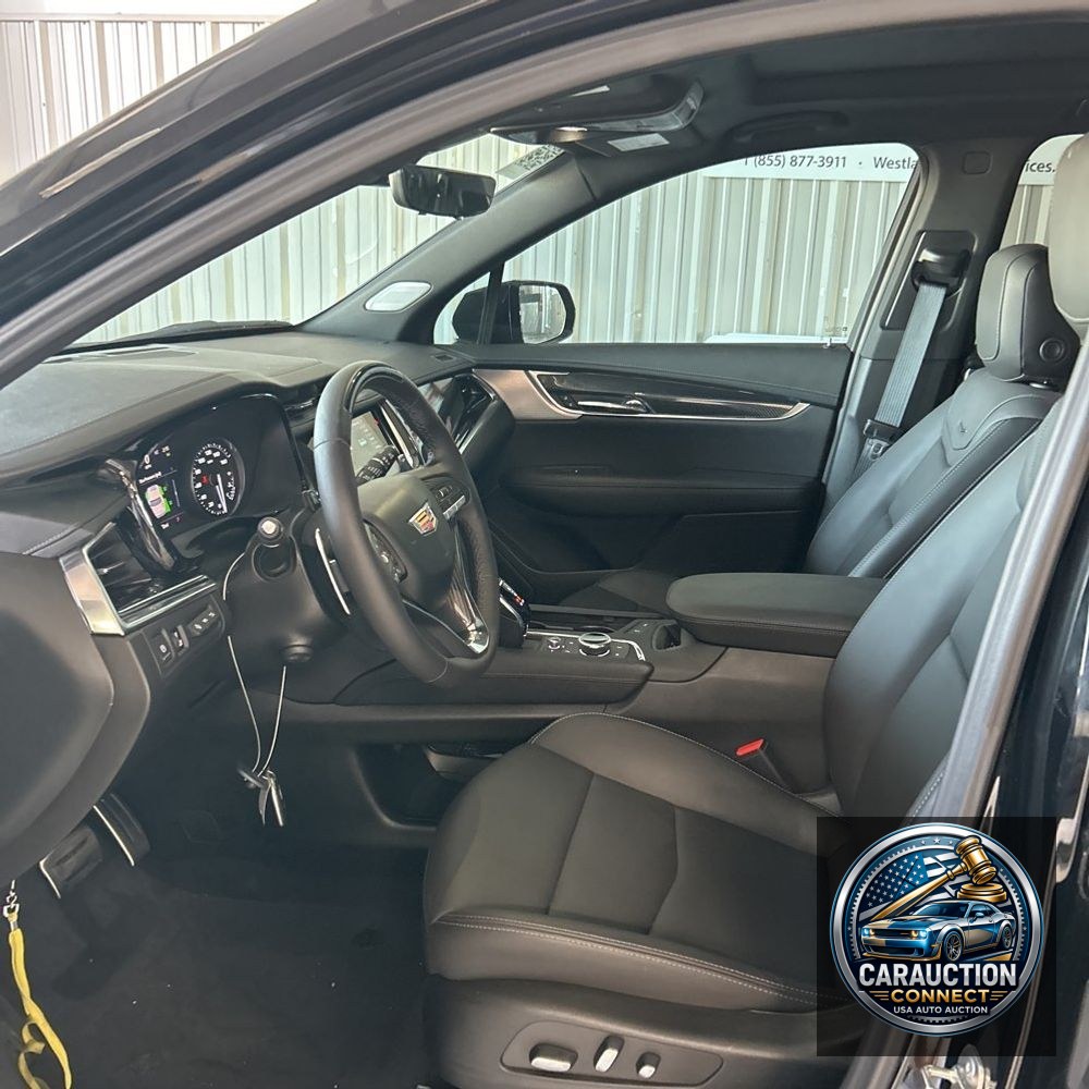 2024 Cadillac XT6 Sport