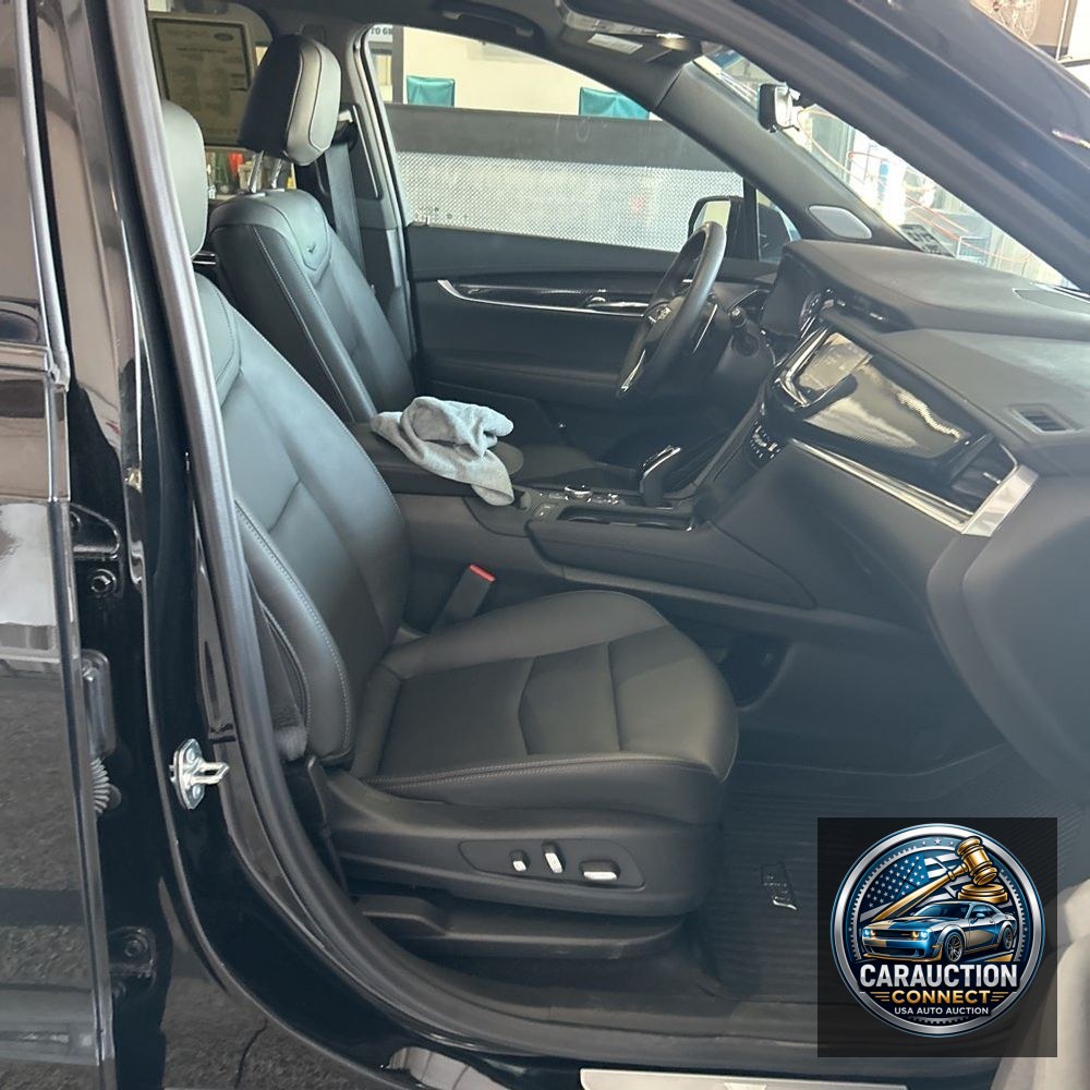 2024 Cadillac XT6 Sport