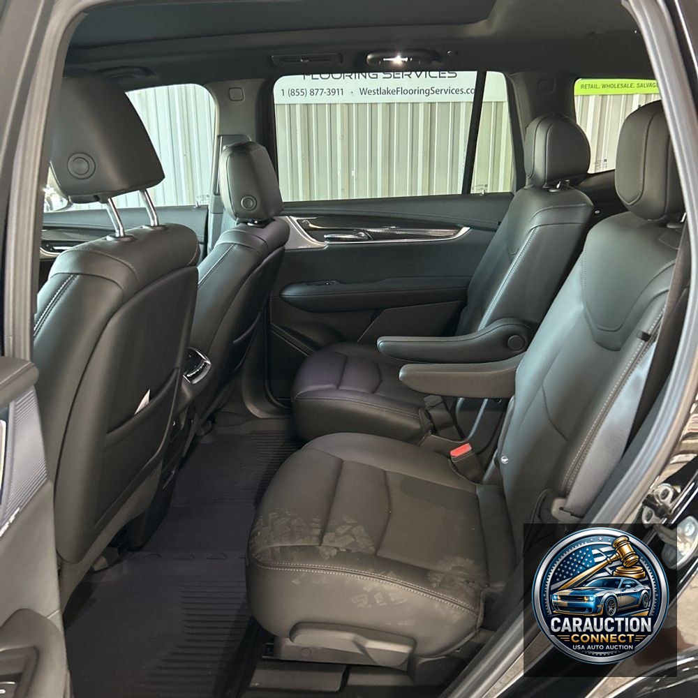 2024 Cadillac XT6 Sport