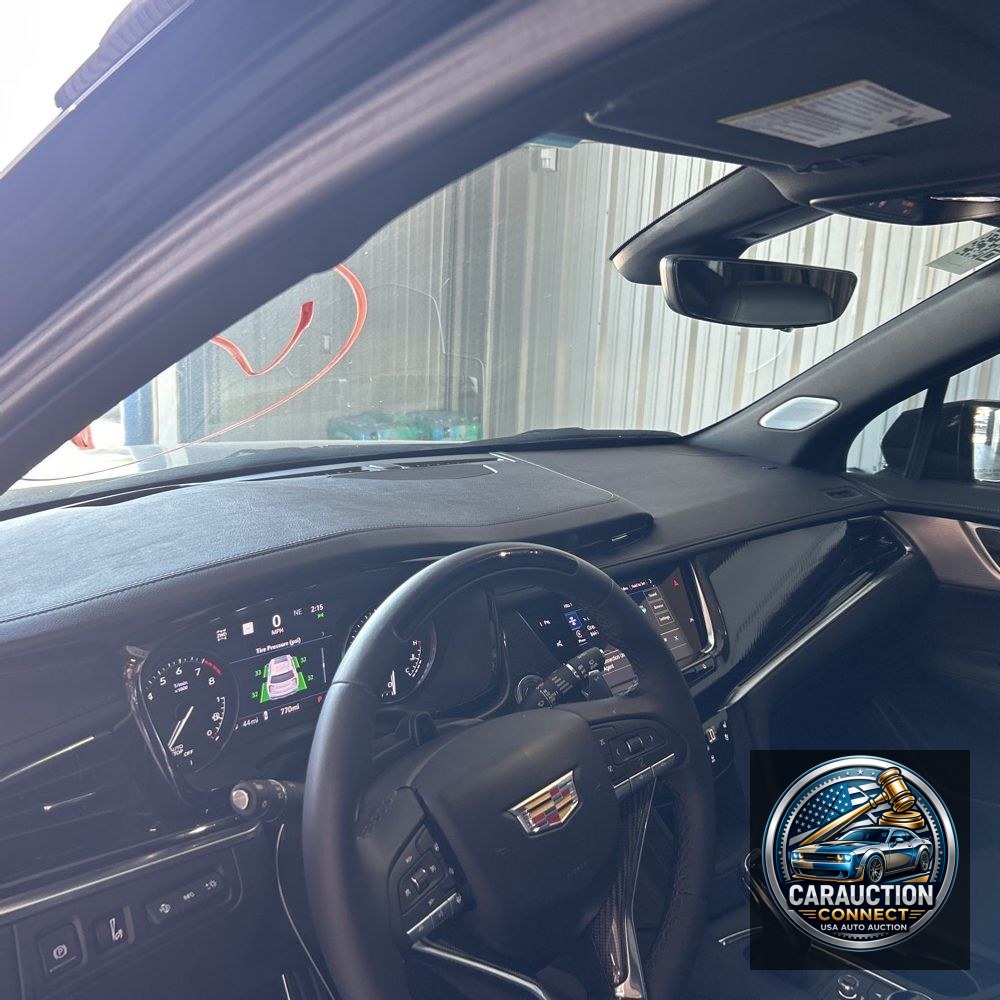 2024 Cadillac XT6 Sport