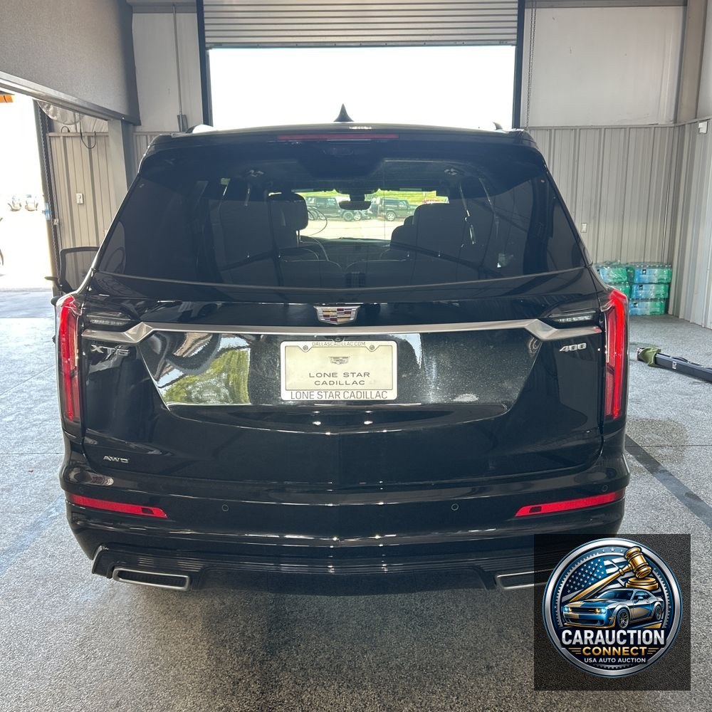 2024 Cadillac XT6 Sport