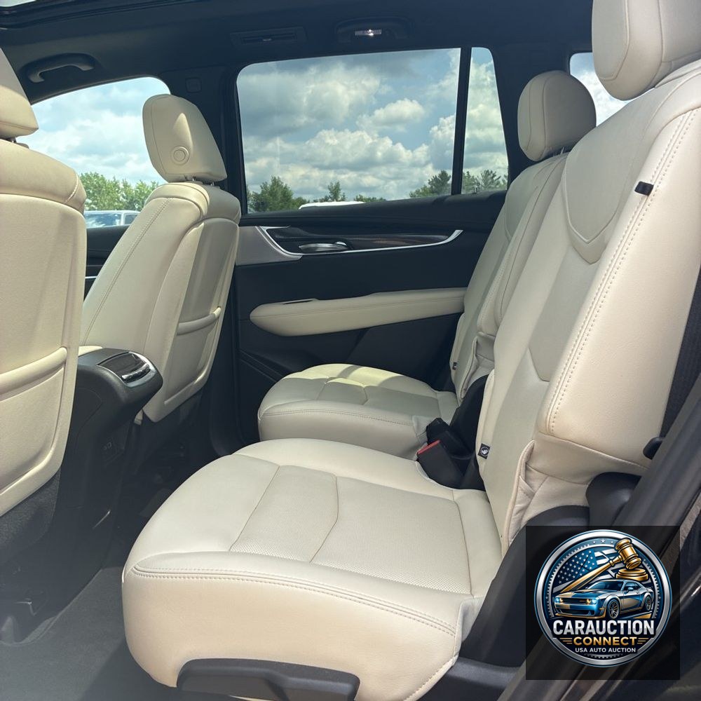 2024 Cadillac XT6 Sport