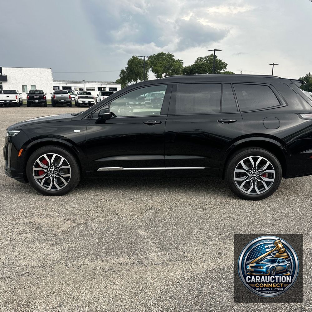 2025 Cadillac XT6 Sport