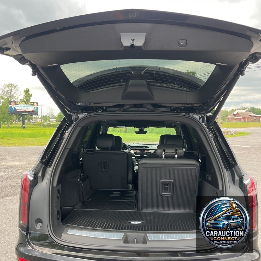 2024 Cadillac XT6 Sport