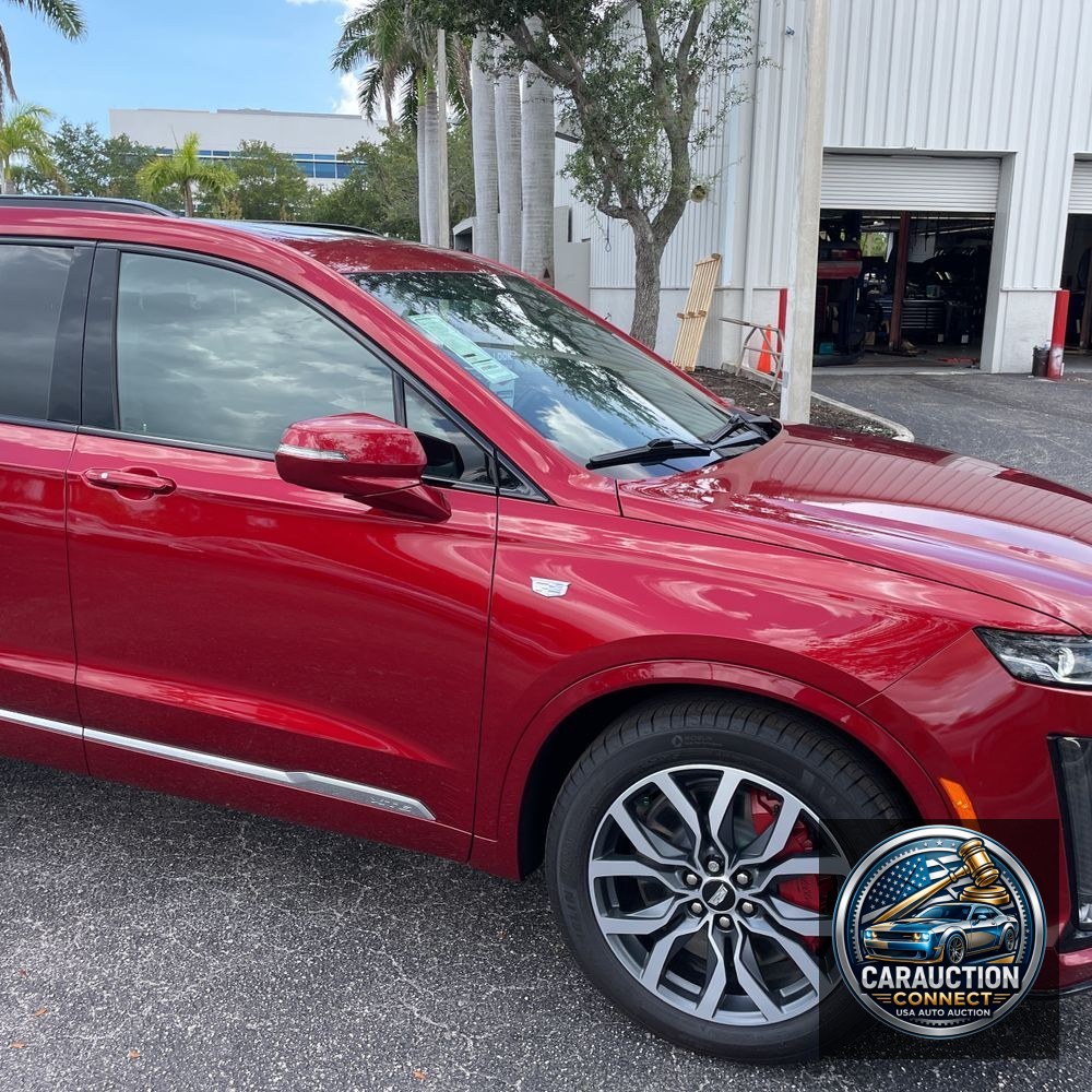 2024 Cadillac XT6 Sport