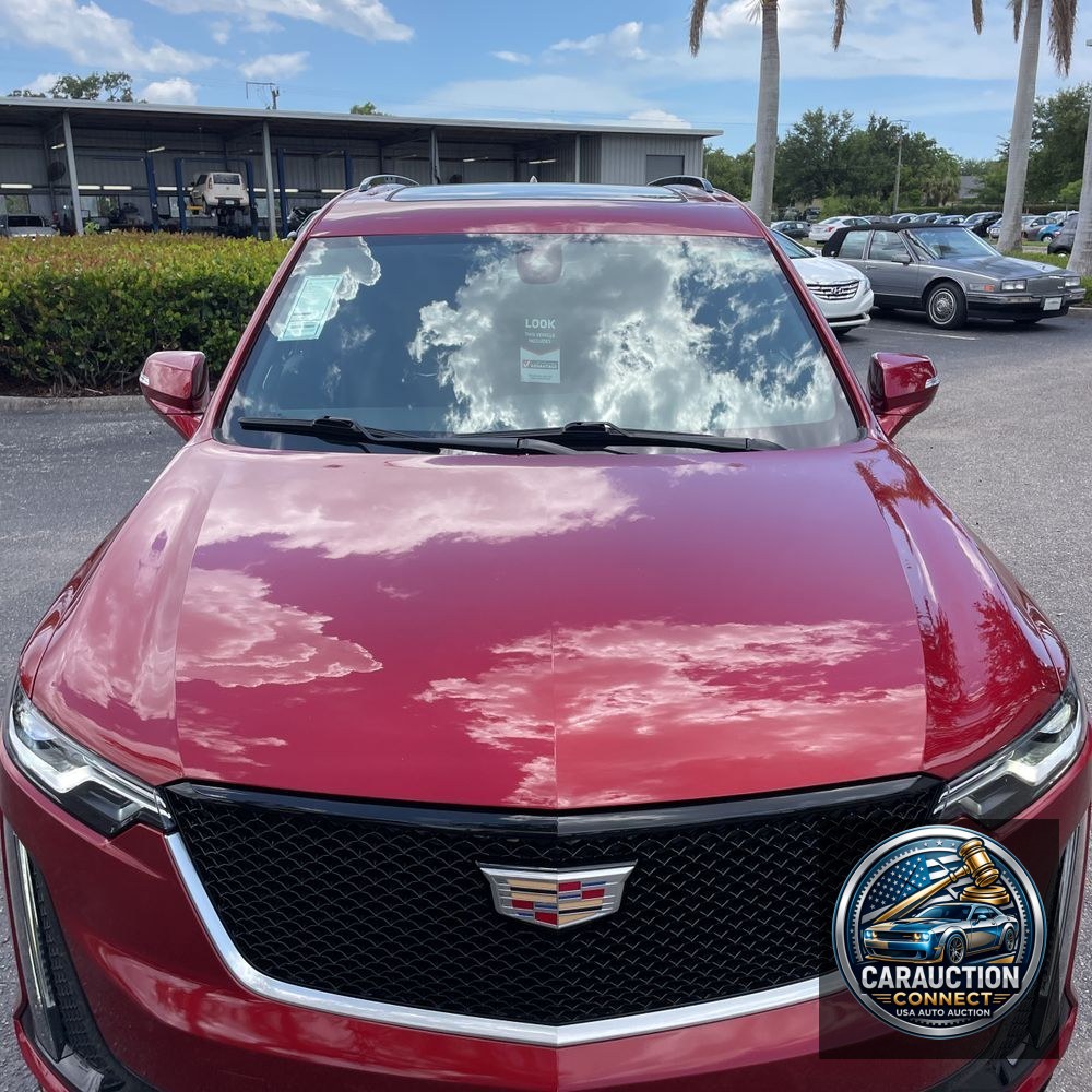 2024 Cadillac XT6 Sport