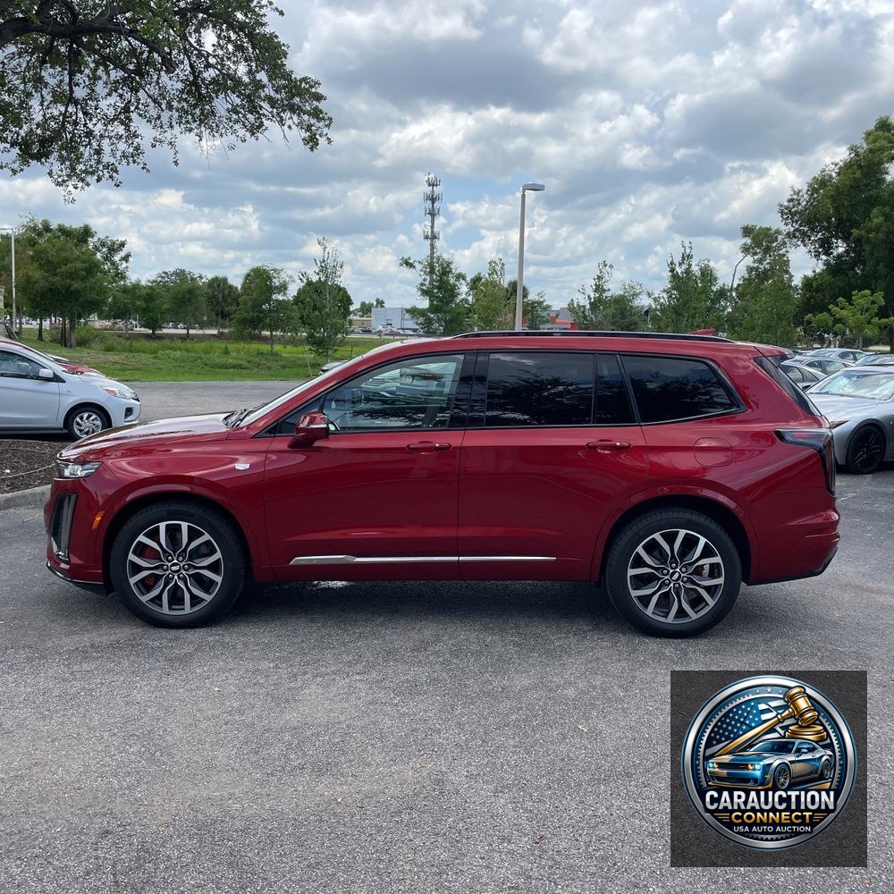 2024 Cadillac XT6 Sport