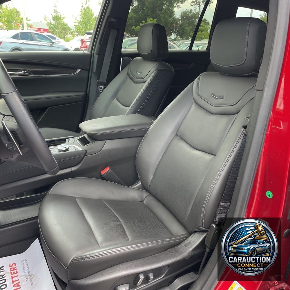 2024 Cadillac XT6 Sport