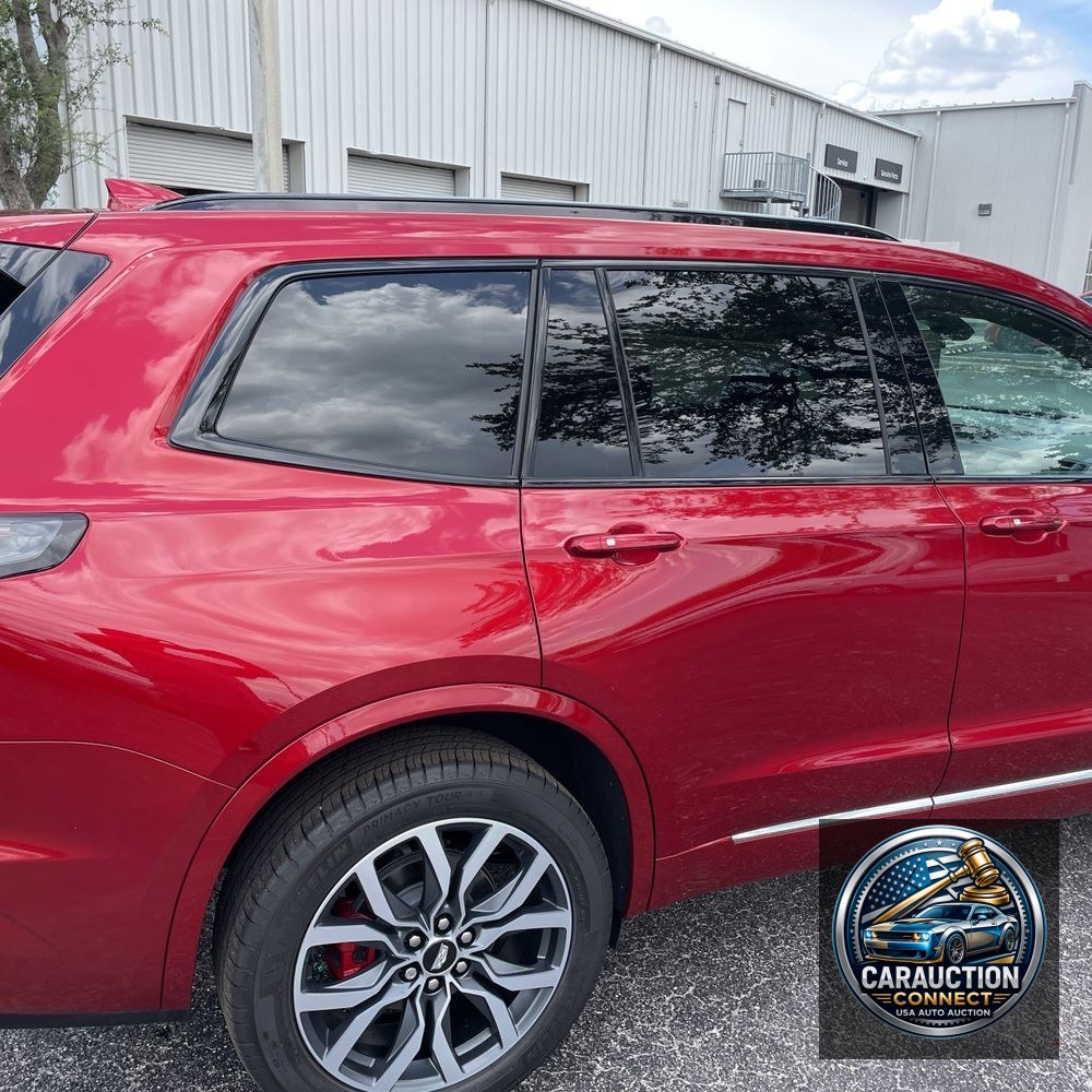 2024 Cadillac XT6 Sport