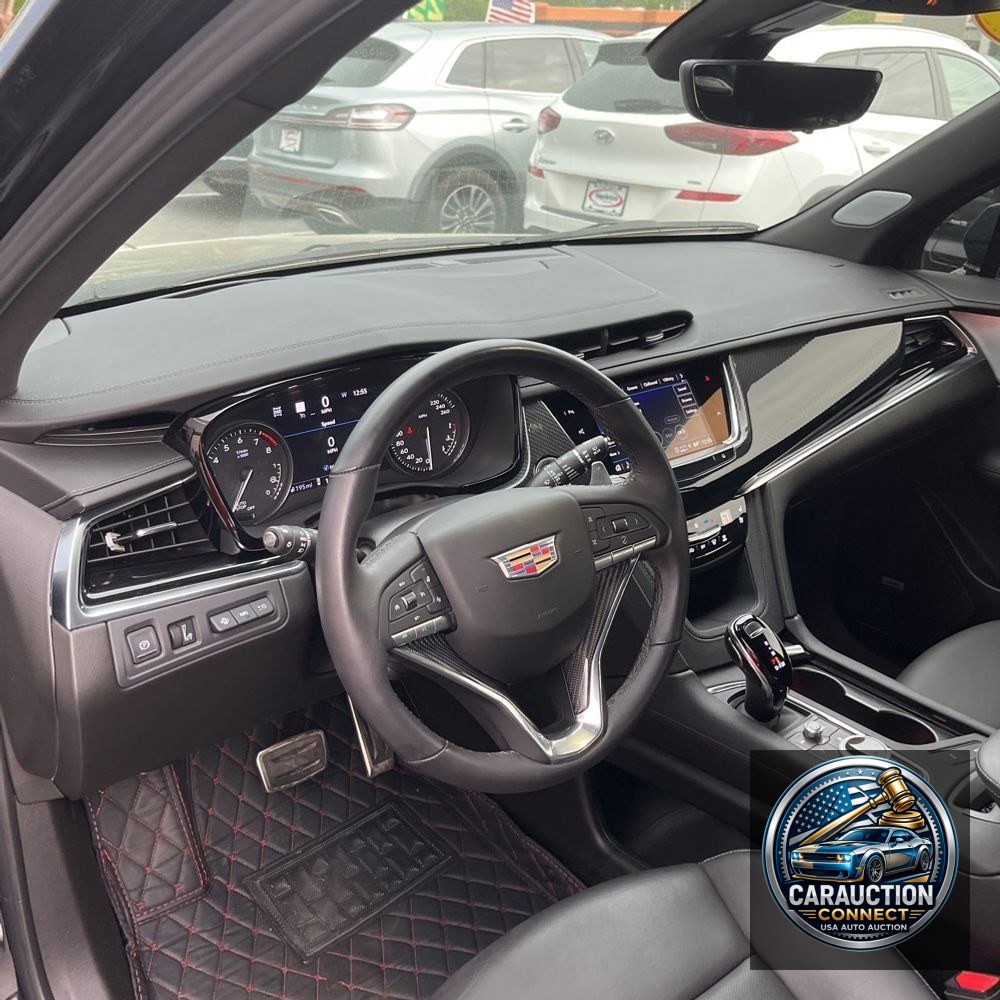 2024 Cadillac XT6 Sport