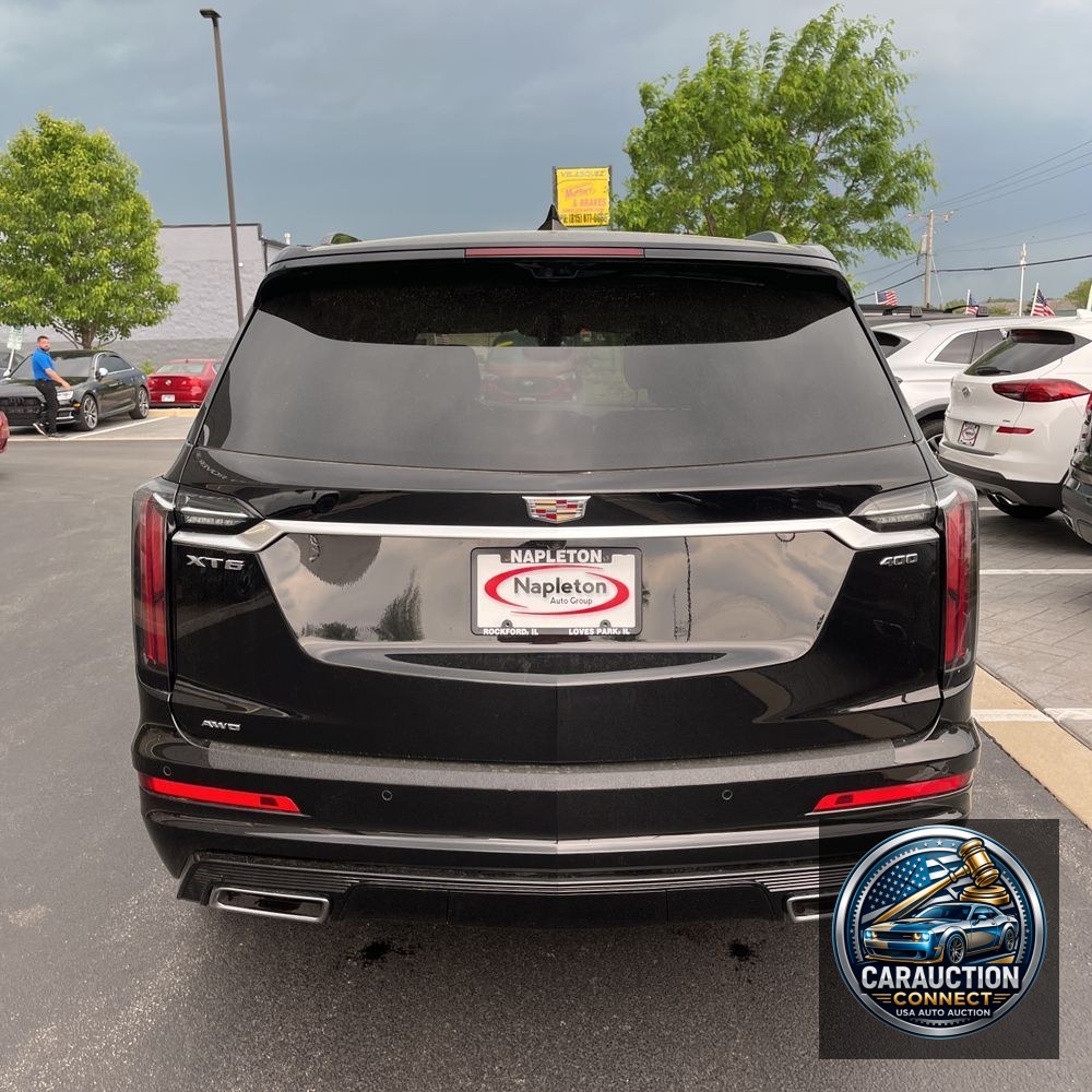 2024 Cadillac XT6 Sport