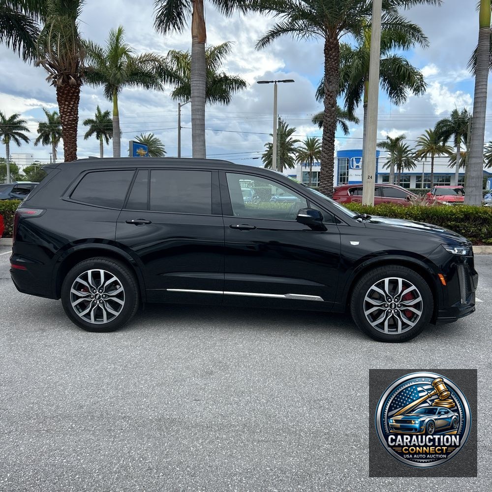2024 Cadillac XT6 Sport