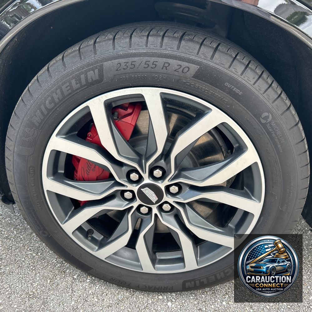 2024 Cadillac XT6 Sport