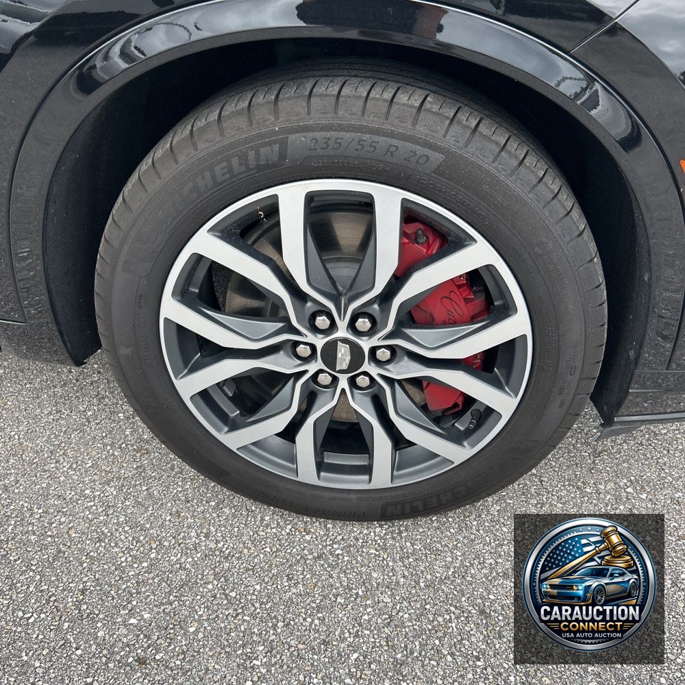 2024 Cadillac XT6 Sport