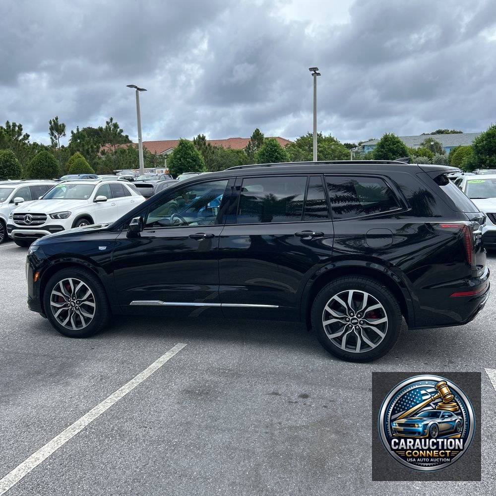 2024 Cadillac XT6 Sport