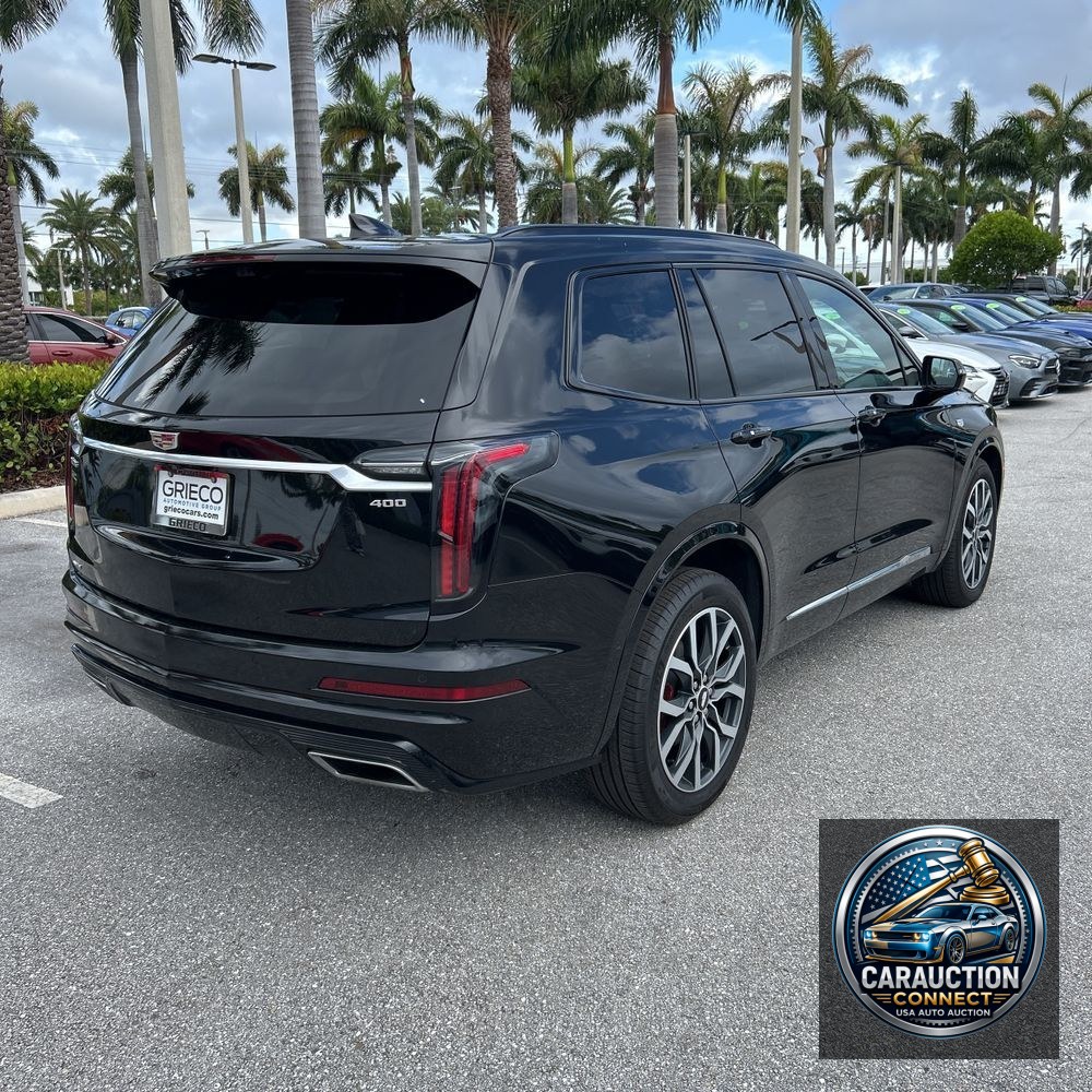 2024 Cadillac XT6 Sport