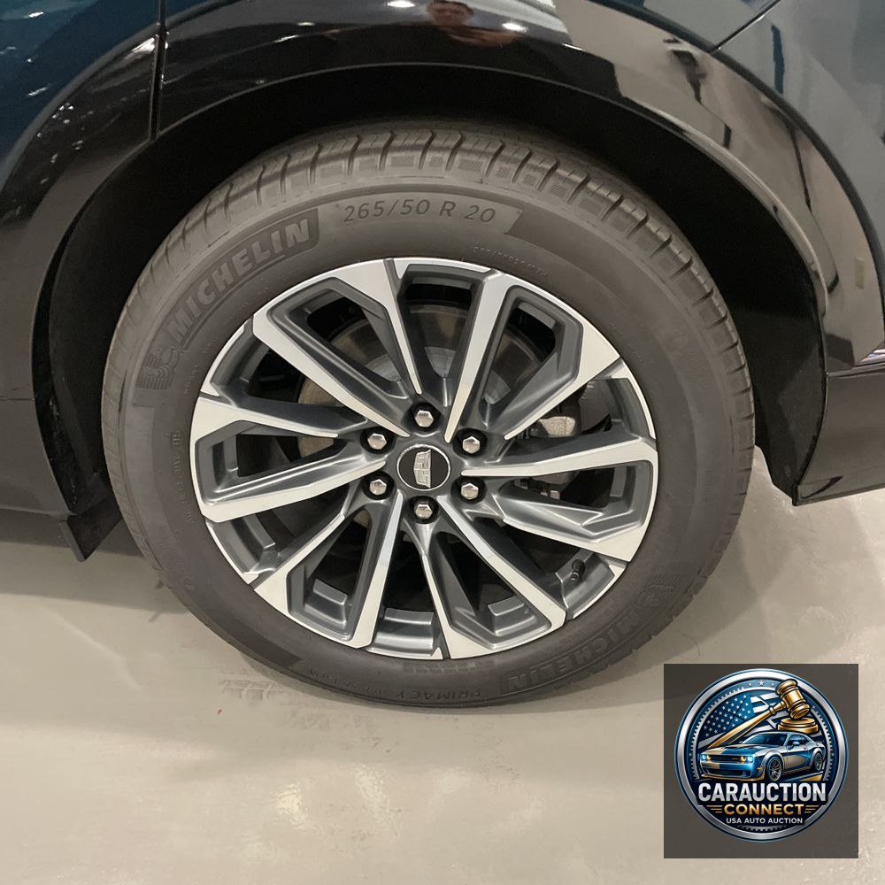 2024 Cadillac LYRIQ Sport 2